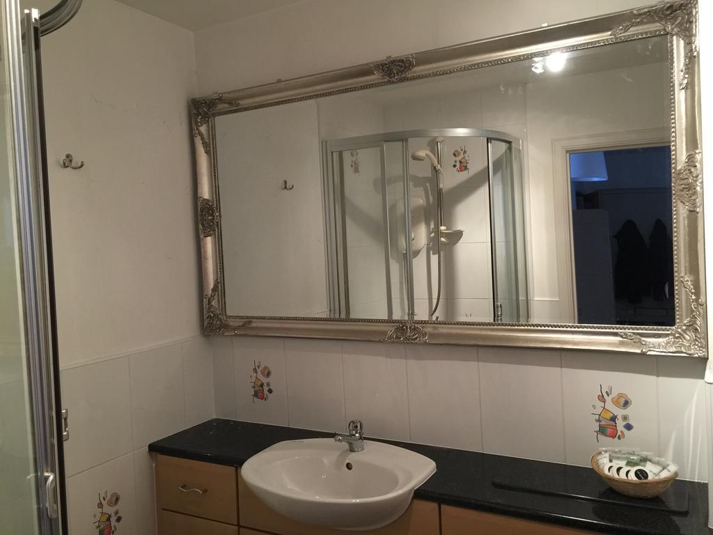 Lochrin Apartments By Edinburgh City Apartments מראה חיצוני תמונה